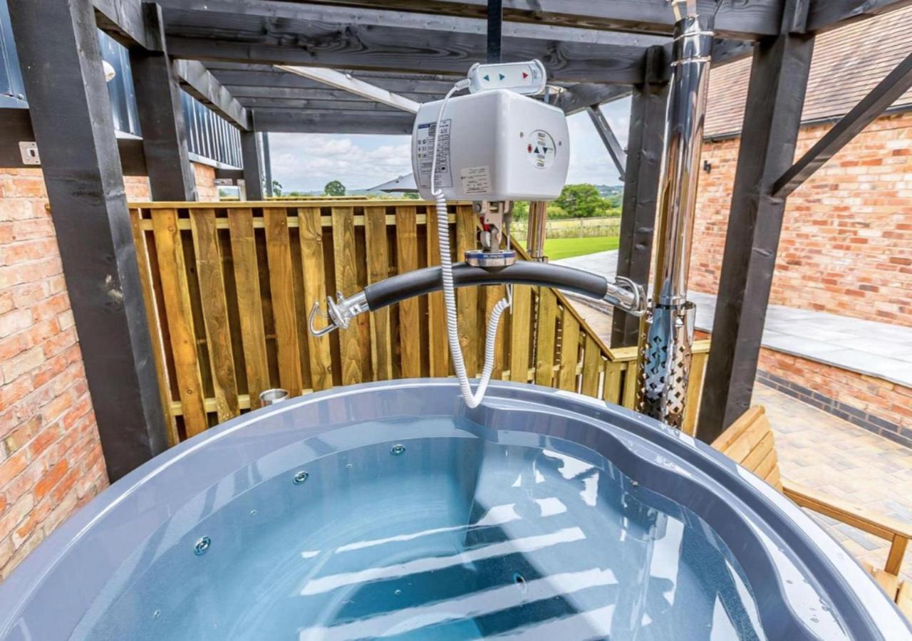 Fawn Cottage Disabled Adapted 3 Bedroom Hot Tub Coughton Esterno foto