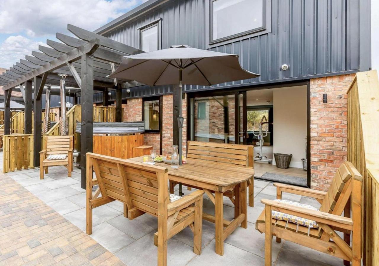Fawn Cottage Disabled Adapted 3 Bedroom Hot Tub Coughton Esterno foto